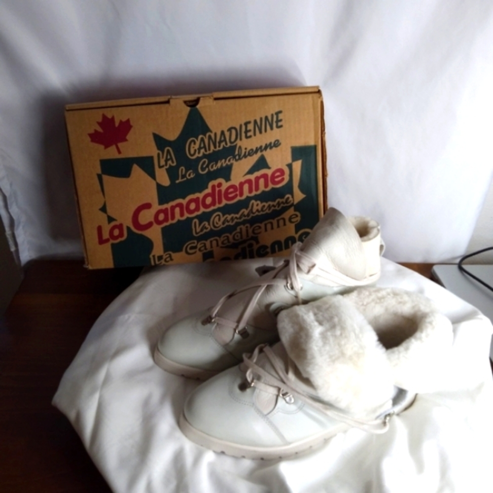 La Canadienne Shearling Winter Boot Booties VINTAGE 1996 CLSC Sz 9 M New in Box